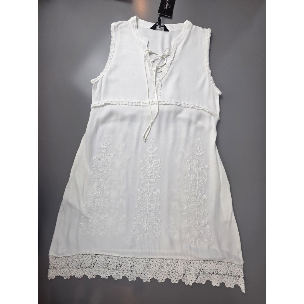 Young Threads Sleeveless Dress Sz L NWT Lace Embroidery Pockets